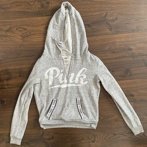 ‼️ 2 FOR $32 + $4.99 shipping‼️ PINK Sweatshirt✨💗